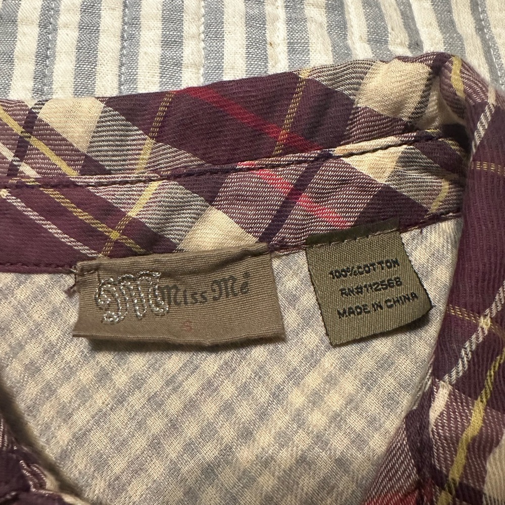 Miss Me Plaid Button Down Small ladies long sleeve shirt - Picture 3 of 6